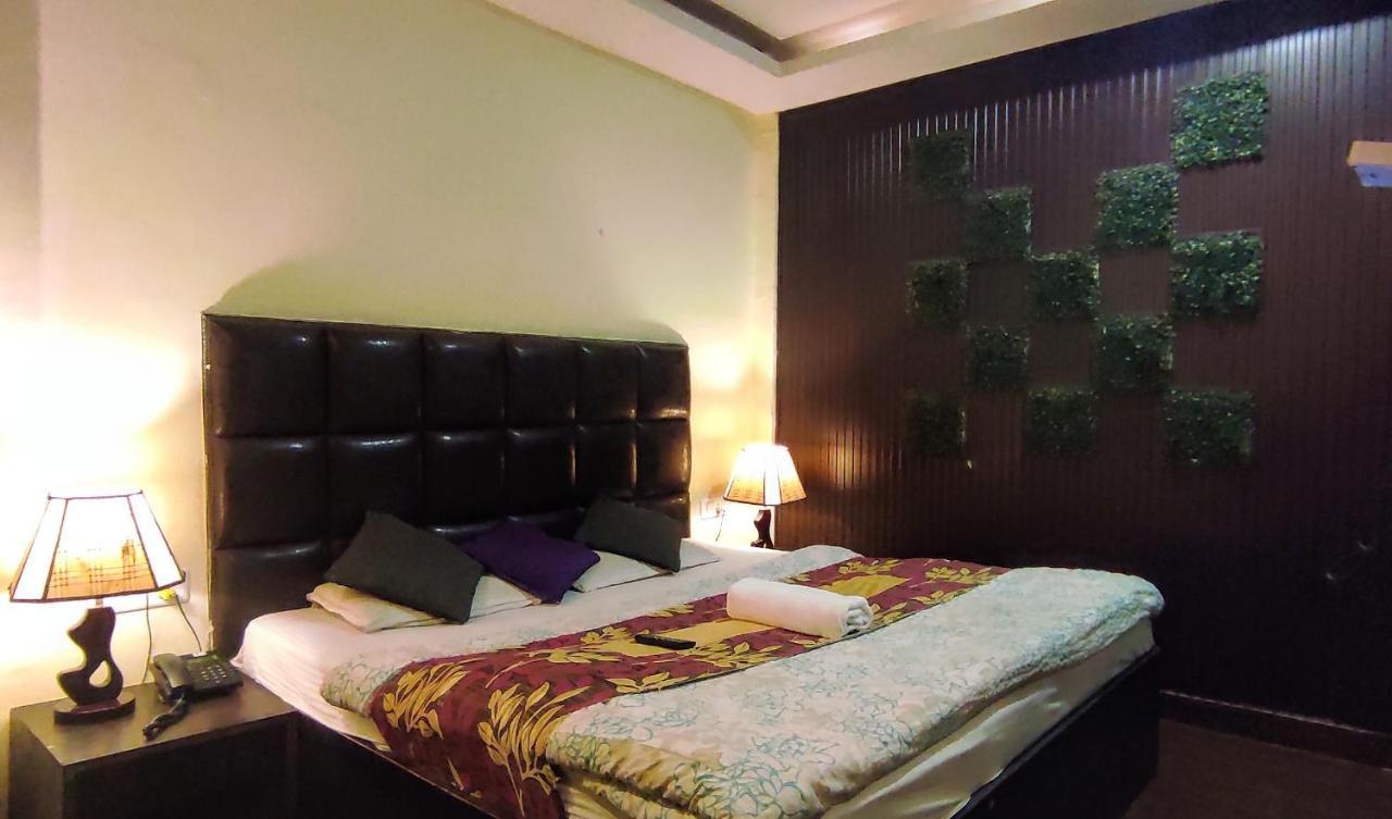 Hotel Madhuban Nainital Bagian luar foto